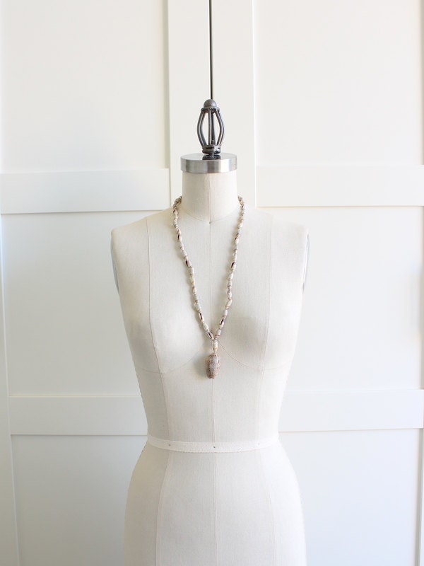 Shell Pendant Sea Shell Necklace / Boho Necklace / Hippie Necklace / Long Necklace