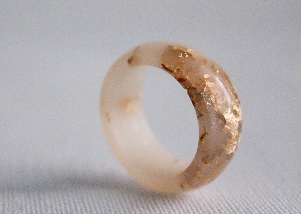 rose gold size 8 round resin eco resin ring