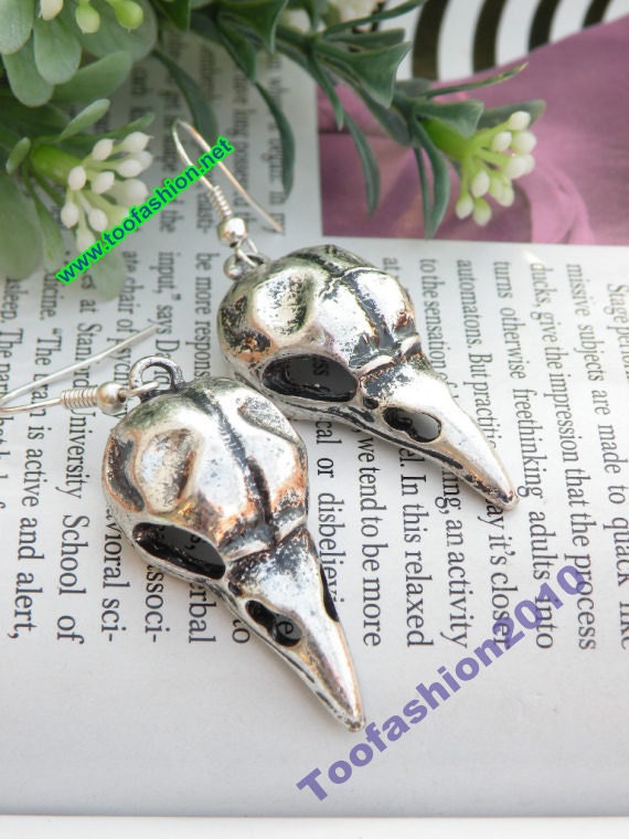 Pretty retro silver 3d bird head skull bone beak earrings pendant punk style