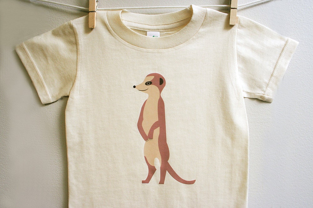 Kids t-shirt, meerkat . 2T, 3T, 4T. Organic cotton.