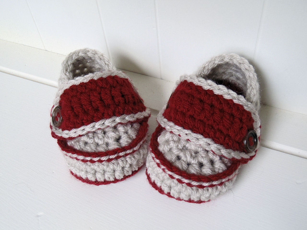Crochet Pattern - Rugby Loafers Crochet Two Button Loafers Infant Sizes 0 to 24 Months