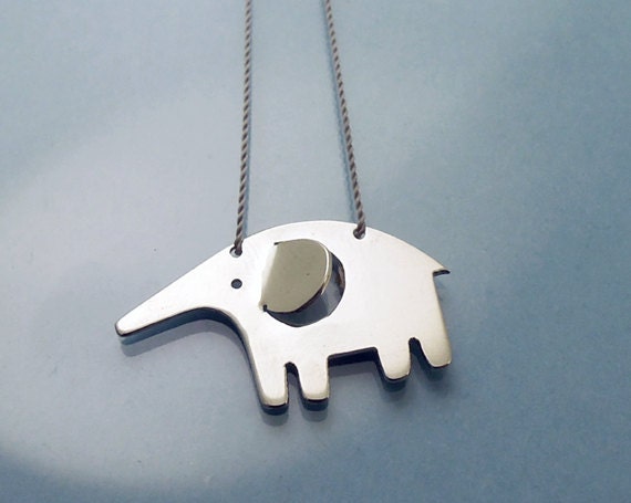 Elephant necklace / collier Éléphant