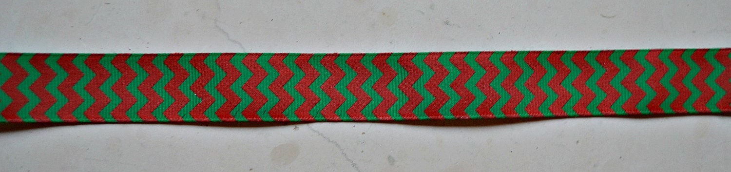 Holiday Red & green chevron striped 7/8" grosgrain ribbon Christmas Il_170x135