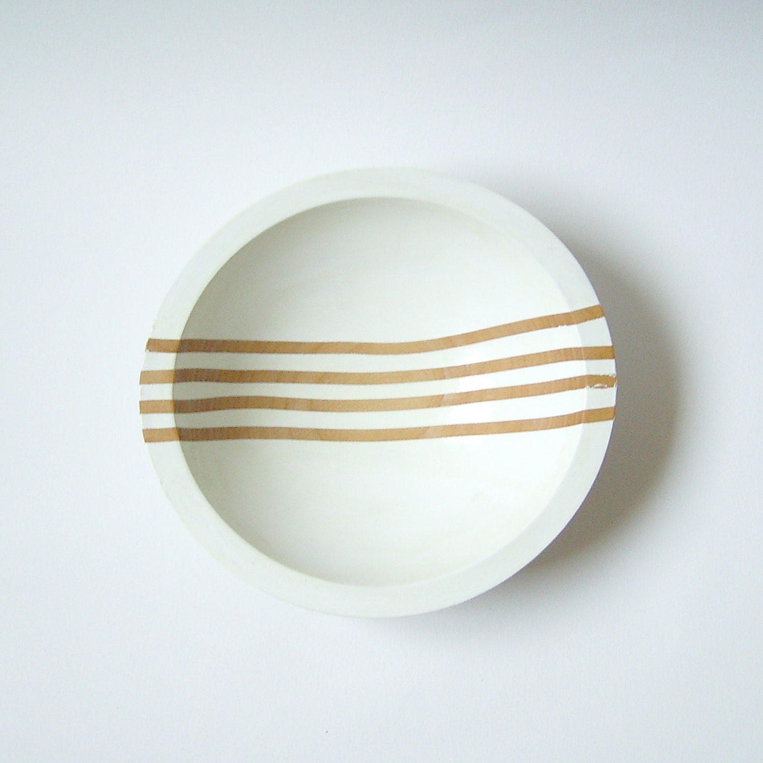 Gradient Line Hardwood Small 7" Bowl, White Bean