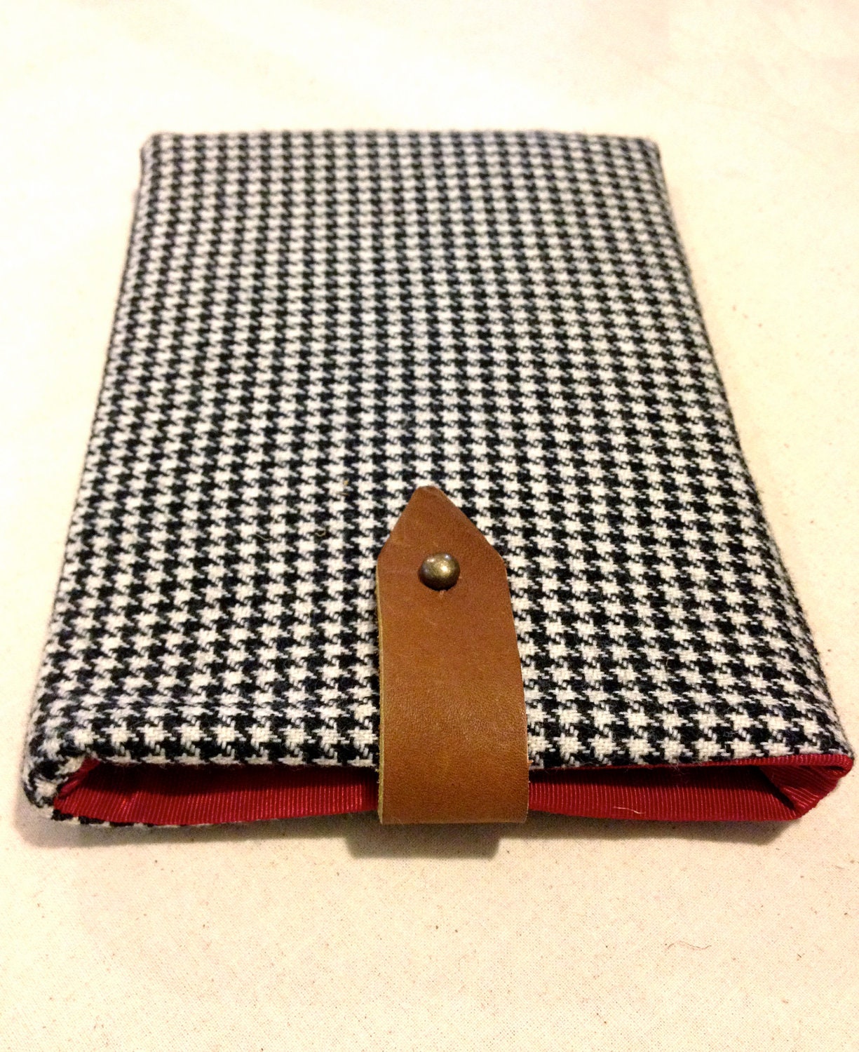 Kindle Fire sleeve - (Nook, Google Nexus & Galaxy Tab) from Vintage Suit with leather closure