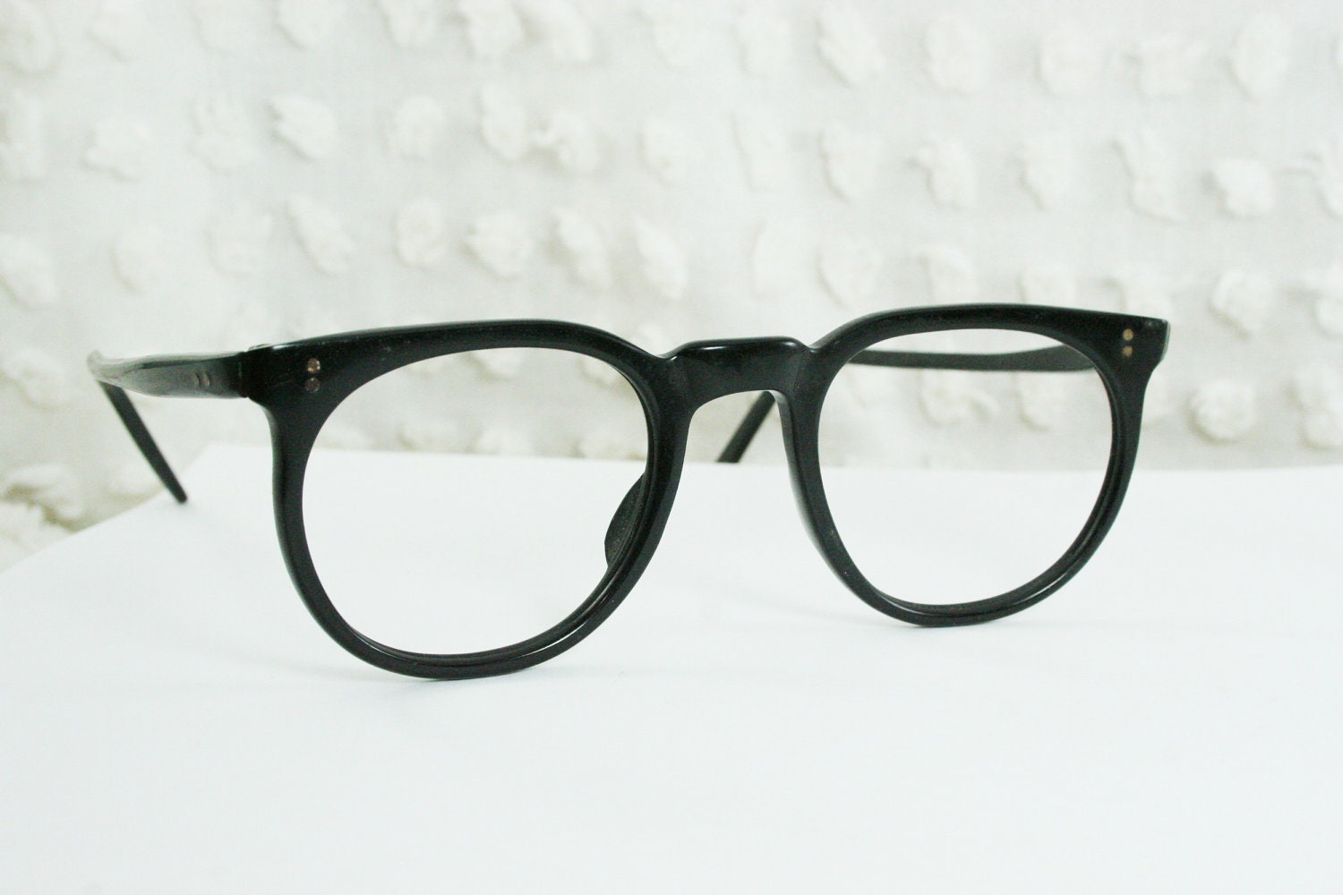 60s Black Glasses 1950's Round Eyeglasses Horn Rim Circle Lens Minimal Unisex NOS 46/23 English Optical Frame