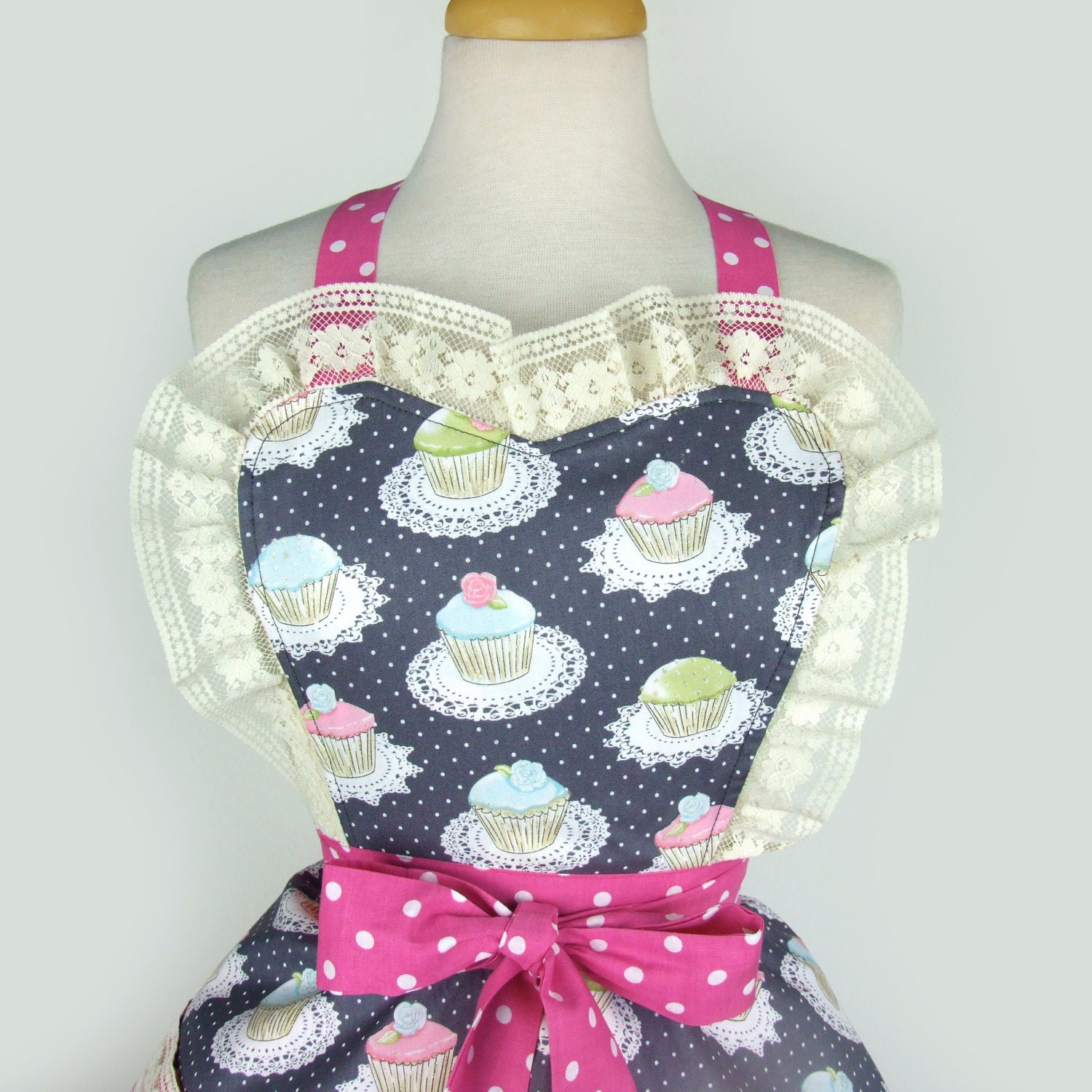 Cupcakes Apron Vintage Retro Style Two-Tier Amazing Polka Dots Apron