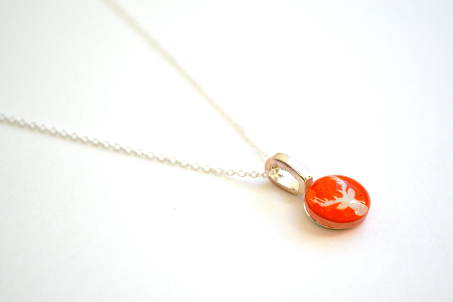 BRAND NEW Snow White and Orange Crush Deer Head Silhouette Finished Necklace