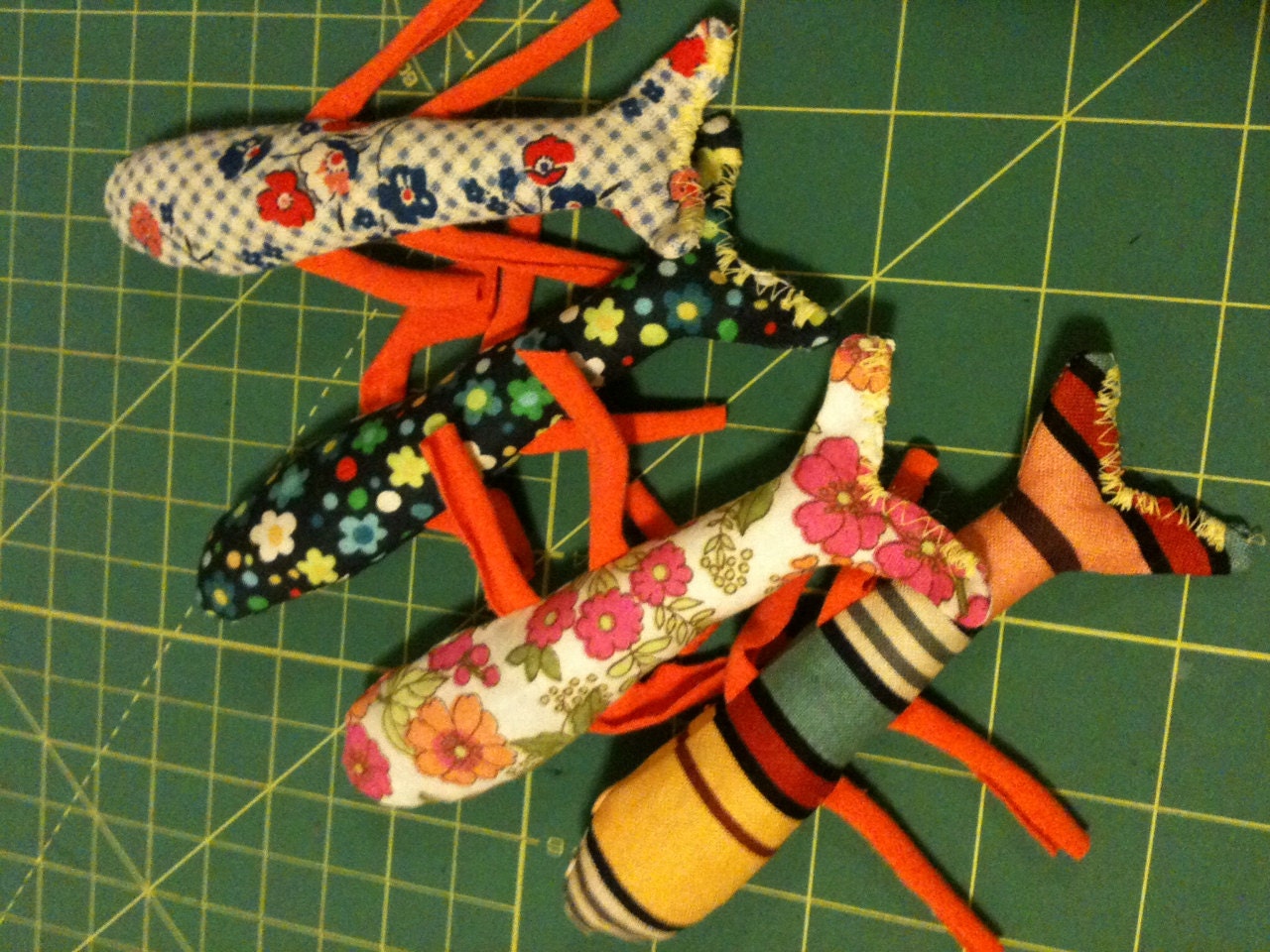 4 Fish CAT toys with Organic Catnip filling