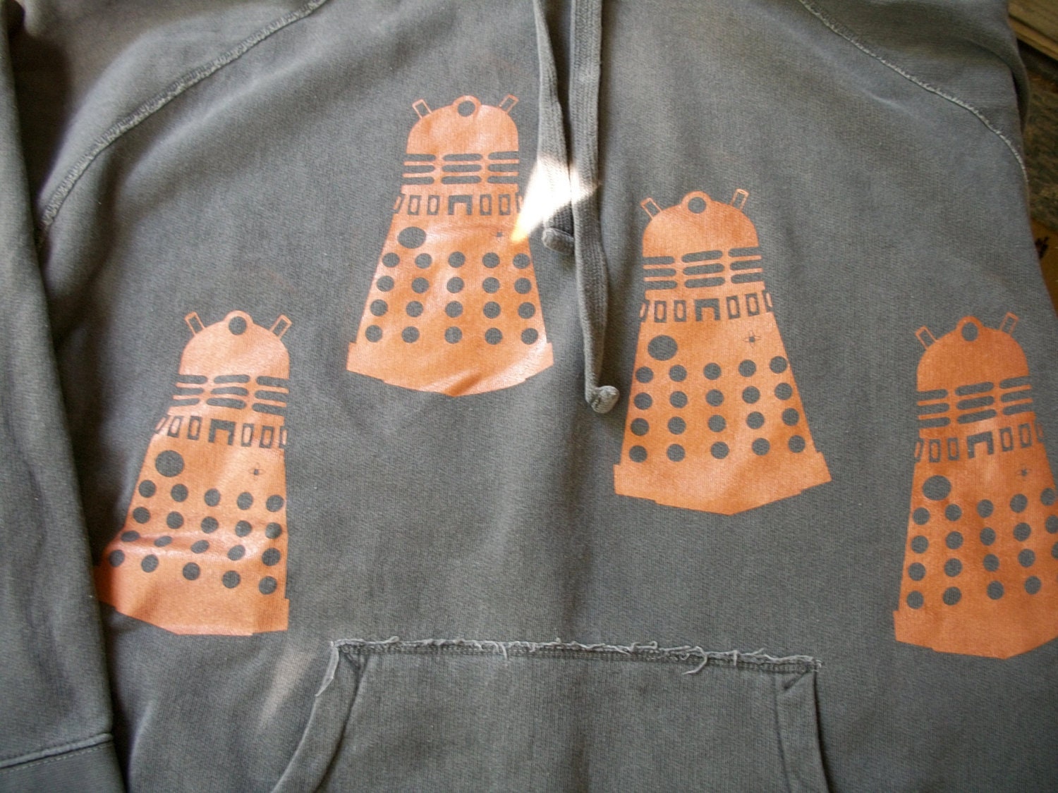 INVASION Hoodie Charcoal Size Extra Large
