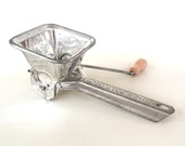 Mouli Parsmint Herb Grater Hand Crank Chopper (as-is)