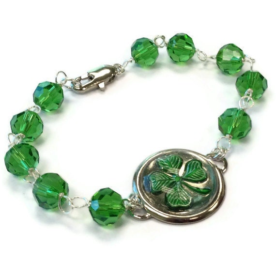 Green Bracelet St. Patrick's Day Jewelry Clover Cabochon Silver Lucky Charm May Birthstone Jewellery Spring Fashion B-86-L