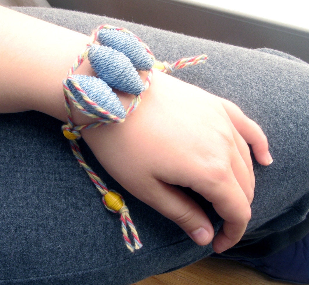 Denim Handmade Fabric Bead Bracelet, Fiber Cuff, Paper Bead Jewelry