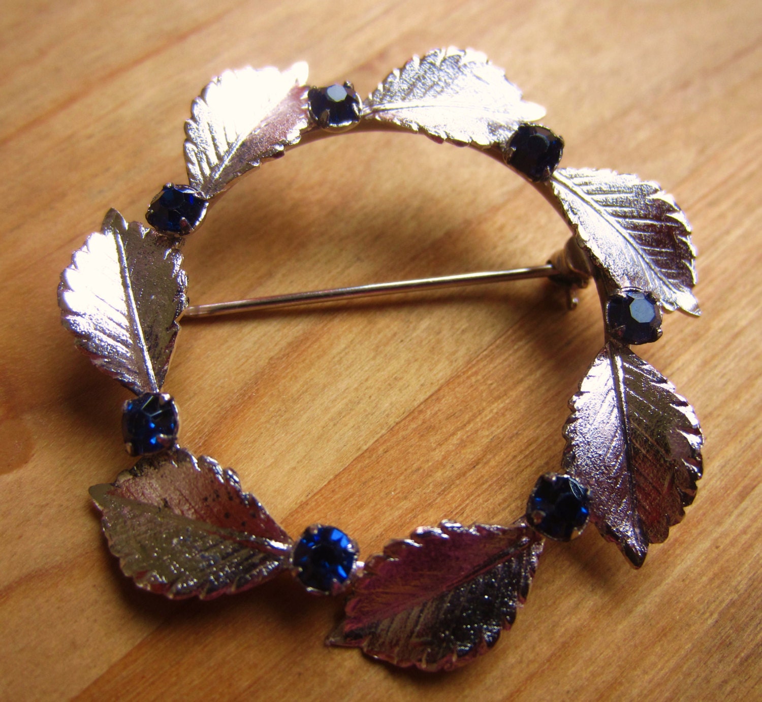 Sterling brooch with blue saphire stones
