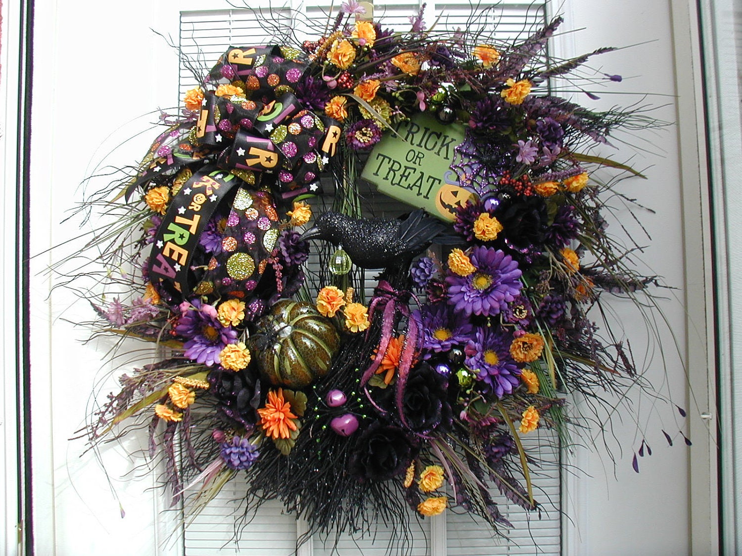 Halloween Fall Witch Broom Crow Raven Ornaments Power Stone Peridot Pumpkin Floral Door Decoration Wreath