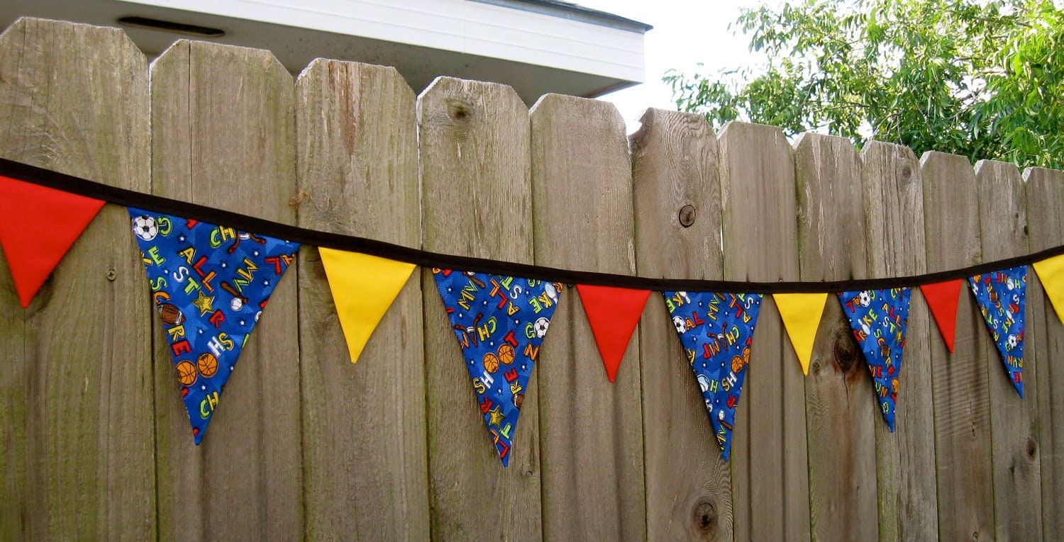 Sports Fabric Banner Bunting - 11 Pennant Flags - Football, Basketball, Baseball, Soccer, Hockey - Birthday Party - Room Decor - 8 foot