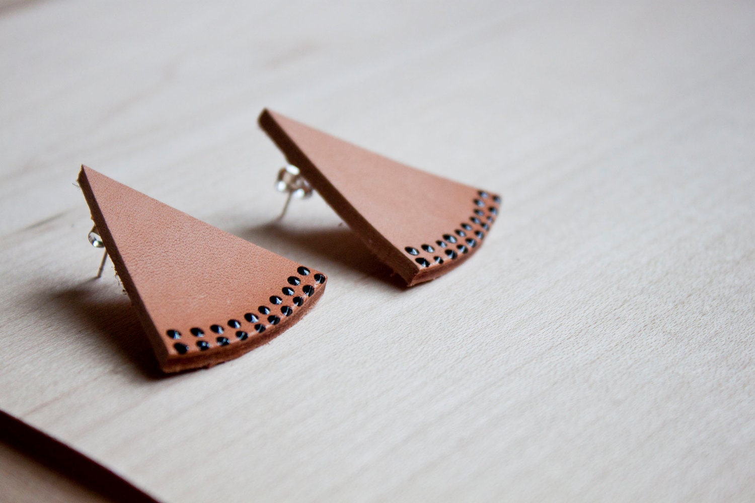 Triangle Dotted Tan and Black Leather Post Earrings by Cre8tivesoul