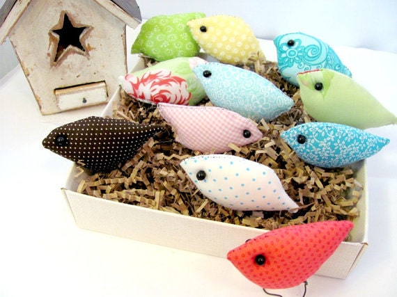Small Spring Folk Art Bird  Sewing Pattern PDF, Tutorial