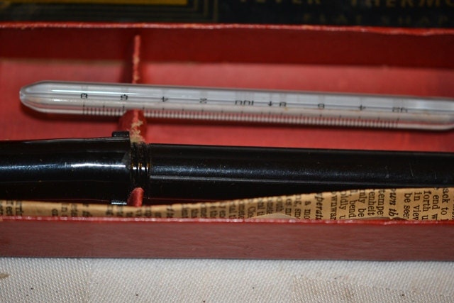 1939 Thermometer