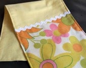 Retro Floral Burp Cloth