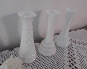 Vintage White Milk Glass Vases Wedding Instant Collection Set of Three Cottage Home Decor Rustic Country Farmhouse Centerpiece Decoration