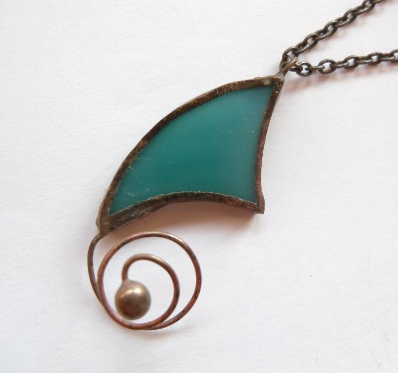 Stained glass pendant copper wire jewelry turquoise bohemian Spiral - ArtemisFantasy