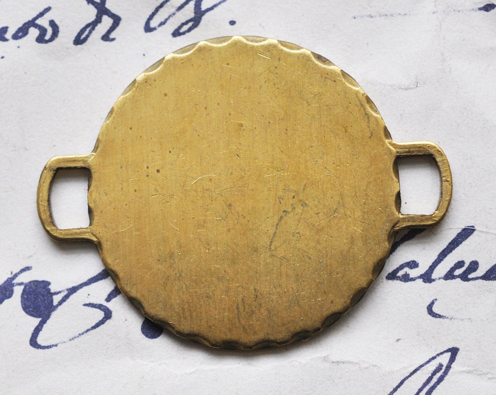 Round bezel bracelet connector, heavy brass