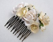 Floral Hair Comb. Floral Fascinator. Vintage. Wedding Party Haircomb. Bridal Accessory. Holiday Party Accessory. Bridesmaid Accessory