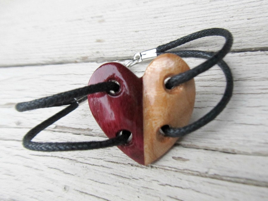 Wood Heart Bracelet - Sycamore & Brazilian Purpleheart