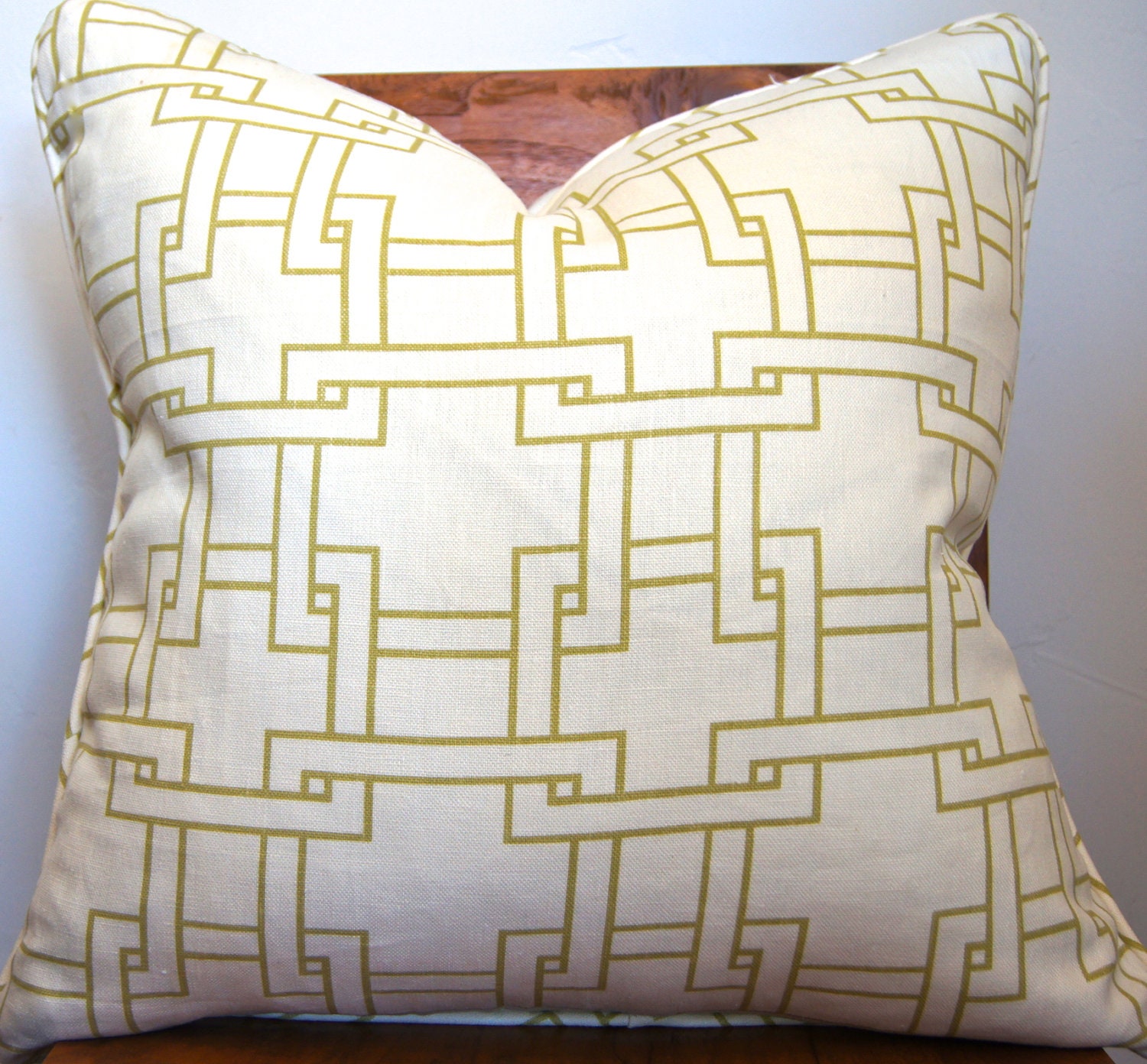 Thom Filicia City Square Pillow Cover in Green Size 22x22