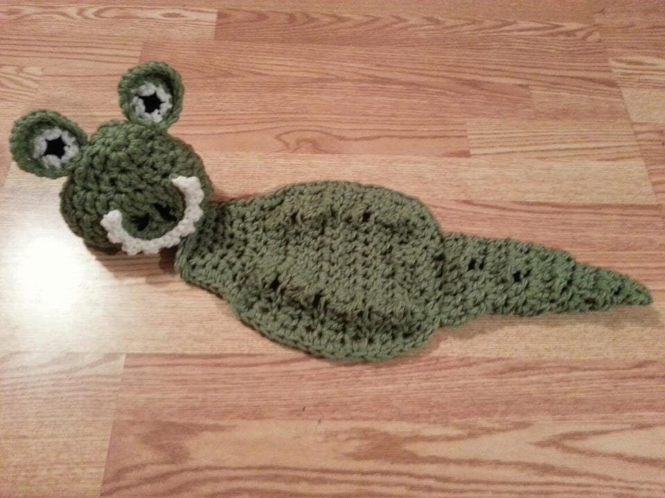 Crocodile Hat & Cape - Crochet Animal Bug Baby Newborn Nb Beanie Cap Costume Halloween Thanksgiving Winter Outfit