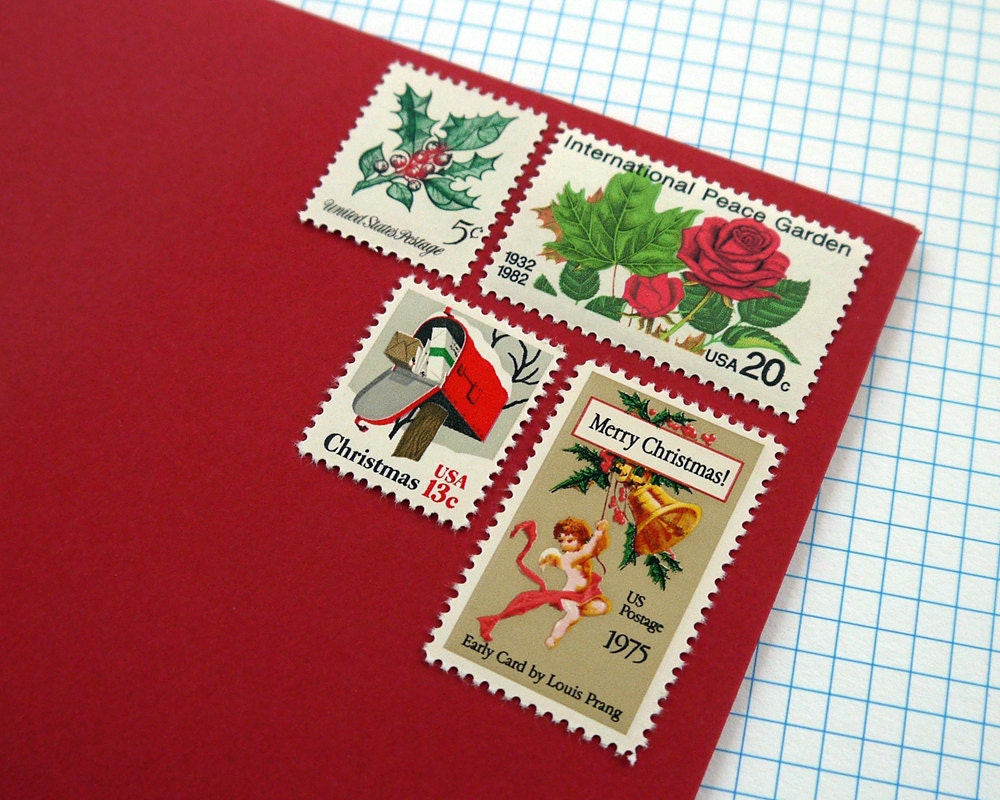 Vintage unused - Red and Green Christmas - postage stamps to post 5 Holiday letters or Christmas Cards