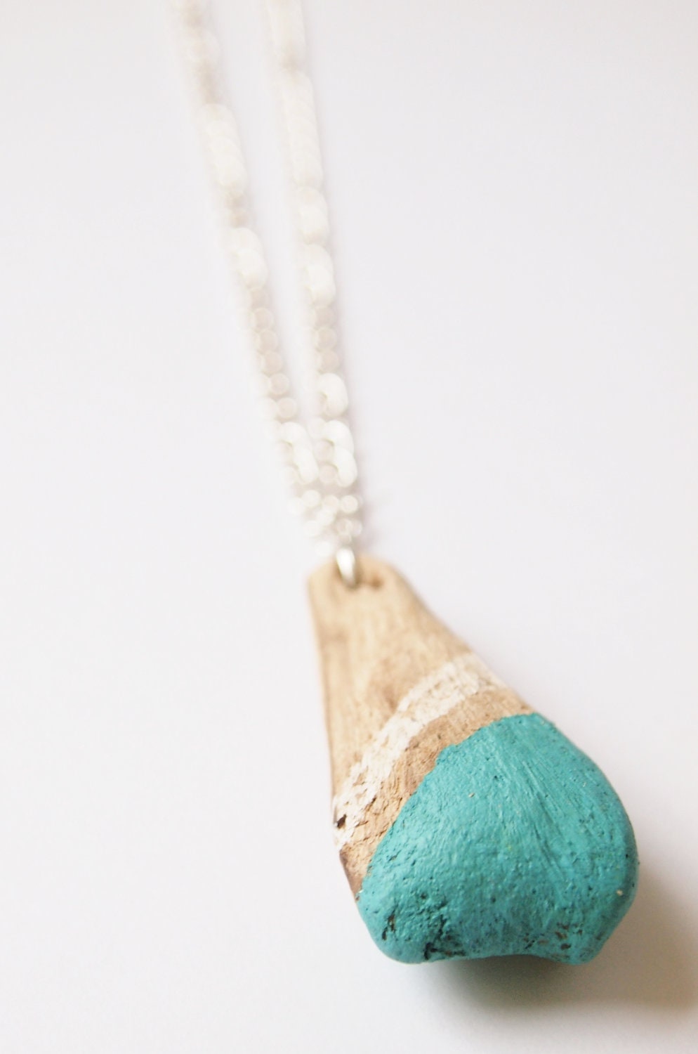 Turquoise Driftwood Necklace - White and Aqua Stripe