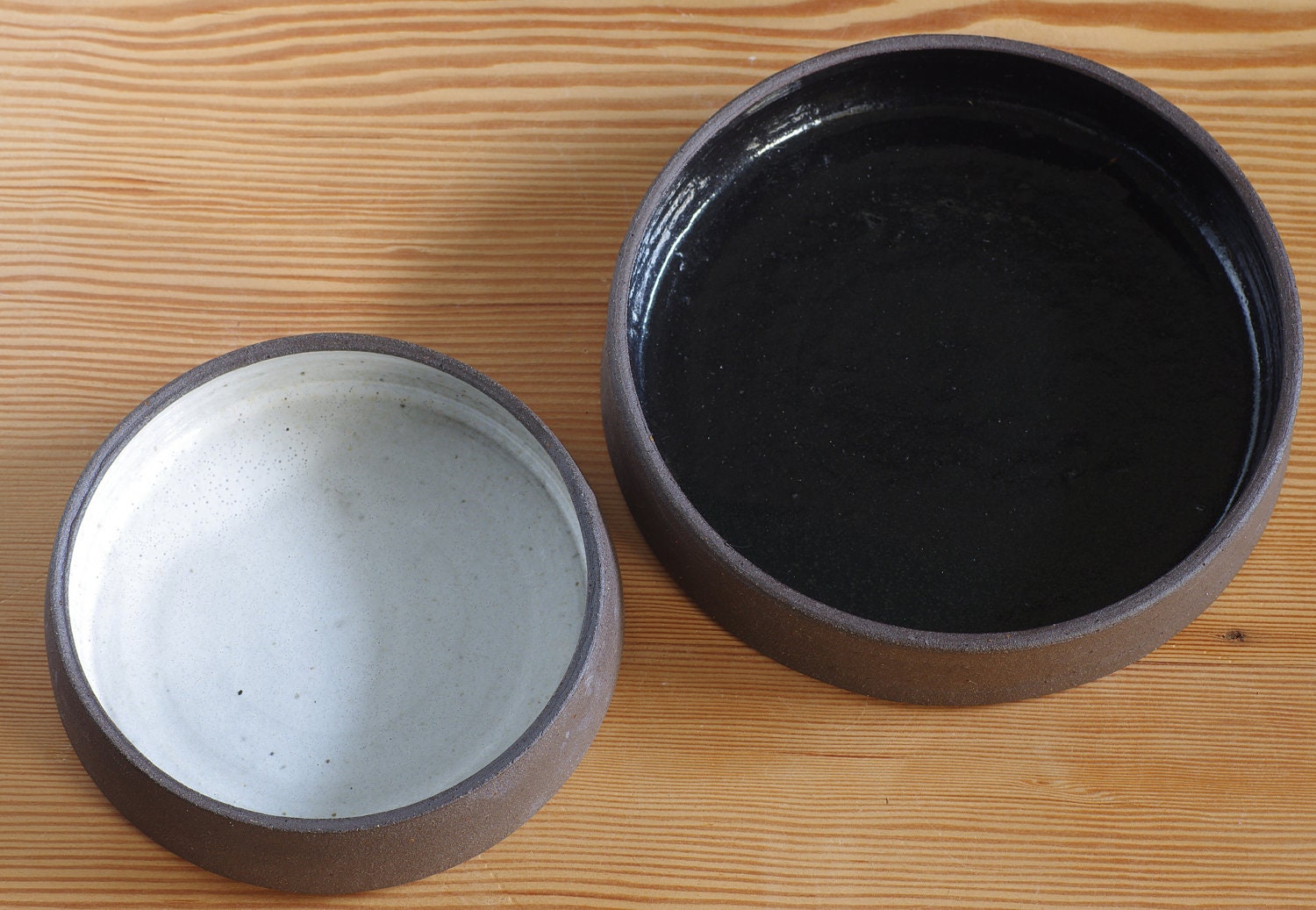 SALE brown tray set with black and white glazed interiors.  stoneware. flat bowls, home decor display trays. modern minimal home decor