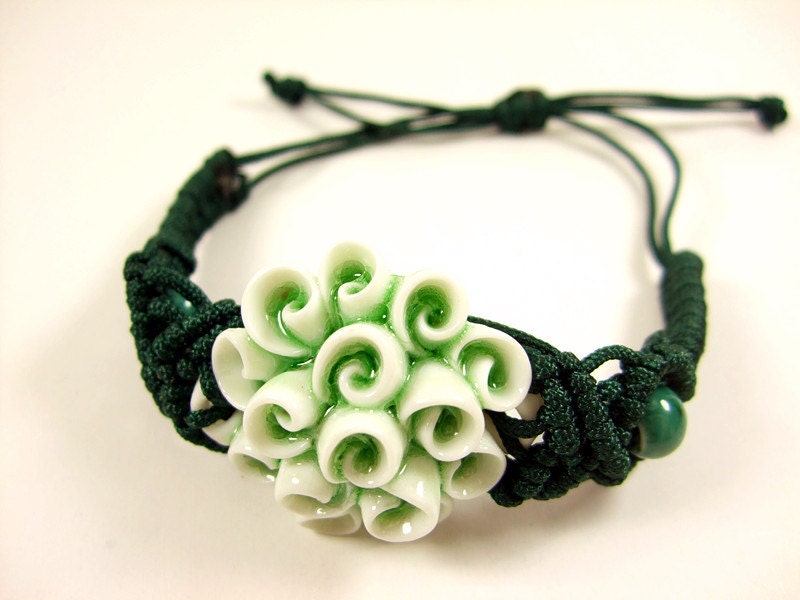 Ceramic Bracelet Jewelry,Original Hand-braided Broken China Bracelet,Adjustable Dark Green Wristband,Ceramic Piece, green flowers