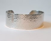 Sterling Keepsake Go Confidently in the Direction Of Your Dreams Live the Life You Have Imagined Custom Secret Message Cuff