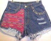 Levis High Waist Denim Shorts Southwestern with Studs Waist 28 inch