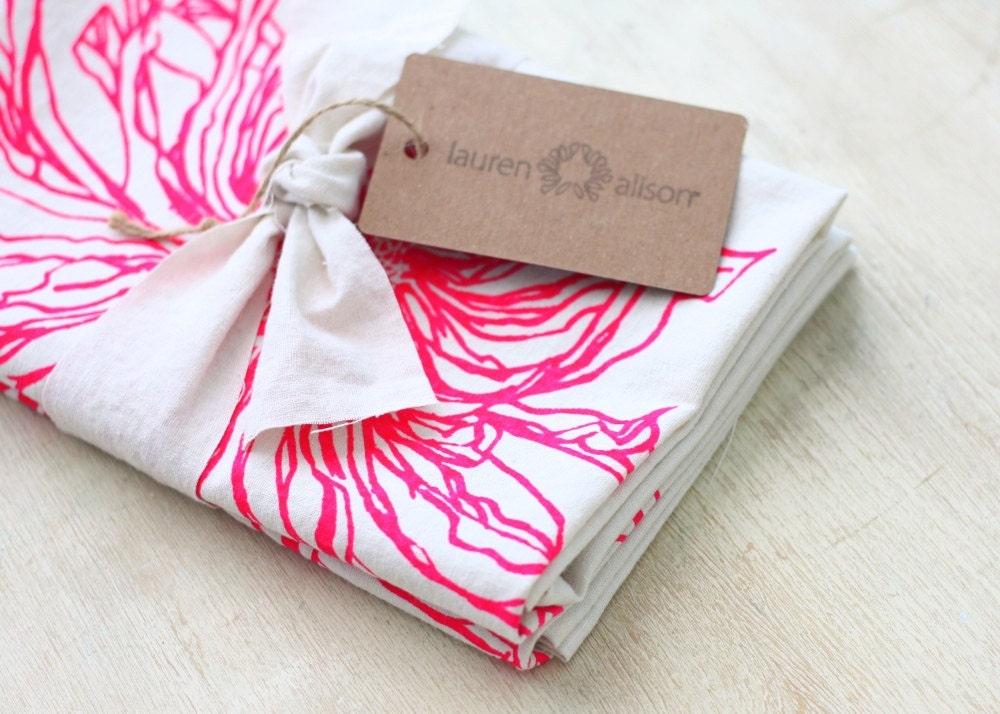 Dish Towel Tea Kitchen Daisy Flower Pink Fuchsia Magenta Cloth Linen Screen Print Hand-Printed Gift Hostess Single Towel
