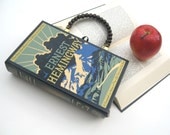 Earnest Hemingway Book Purse Handbag and Kindle Ereader Cover (with compact pocket mirror)