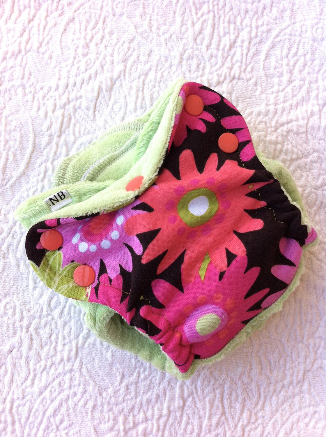 GBW fitted cloth diaper, NB