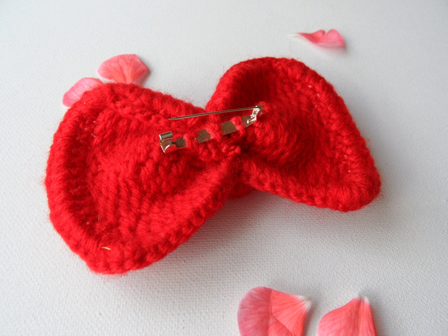 Crochet Red Bow - Brooch Pin Tie Hair Accessory