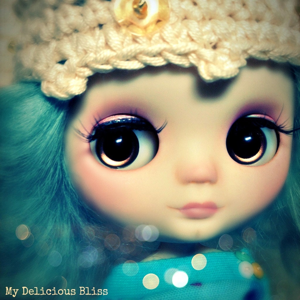 OOAK Middie Blythe Hand Painted Eyechips, Copper Shimmer