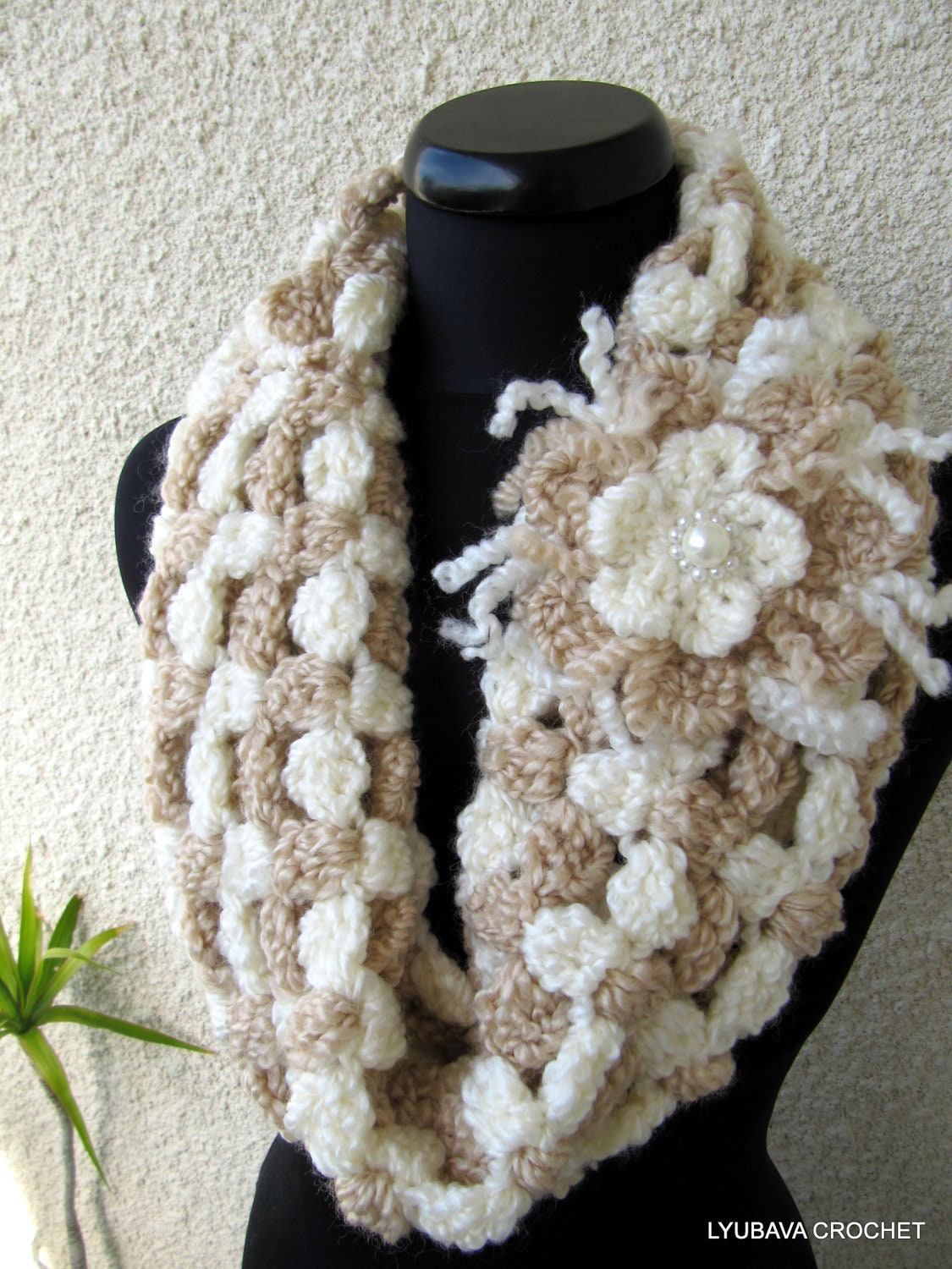 Crochet Cowl Scarf Tutorial Pattern PDF, Crochet Pattern Elegant Beige Scarf With Flower, Instant Download Lyubava Crochet Pattern number 67