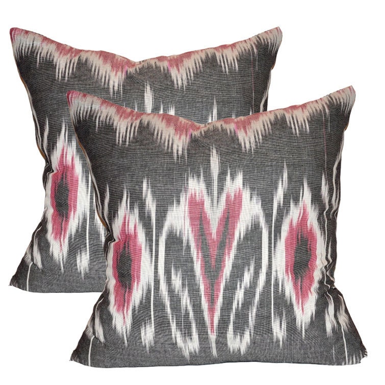 Set of 2 Soft Ikat pillow covers - Ikat