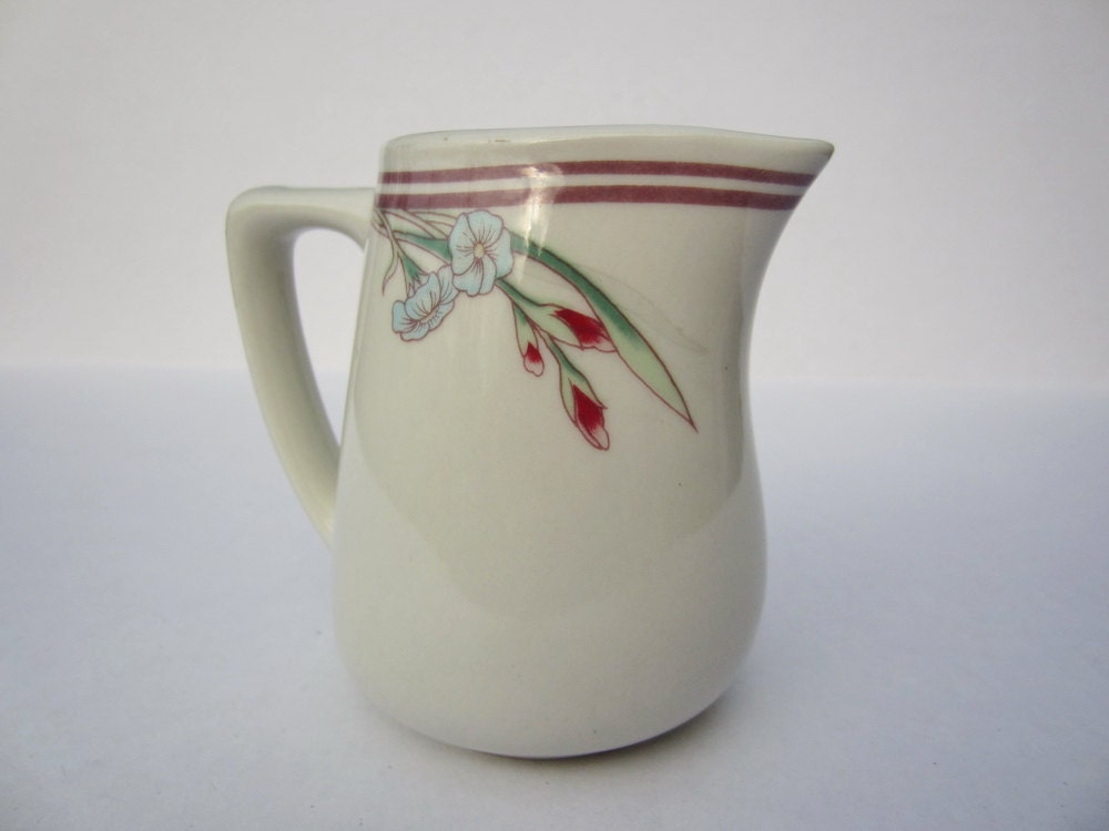 Rego Vintage Coffee Creamer // Vintage Restaurant Ware // Retro Floral Creamer //