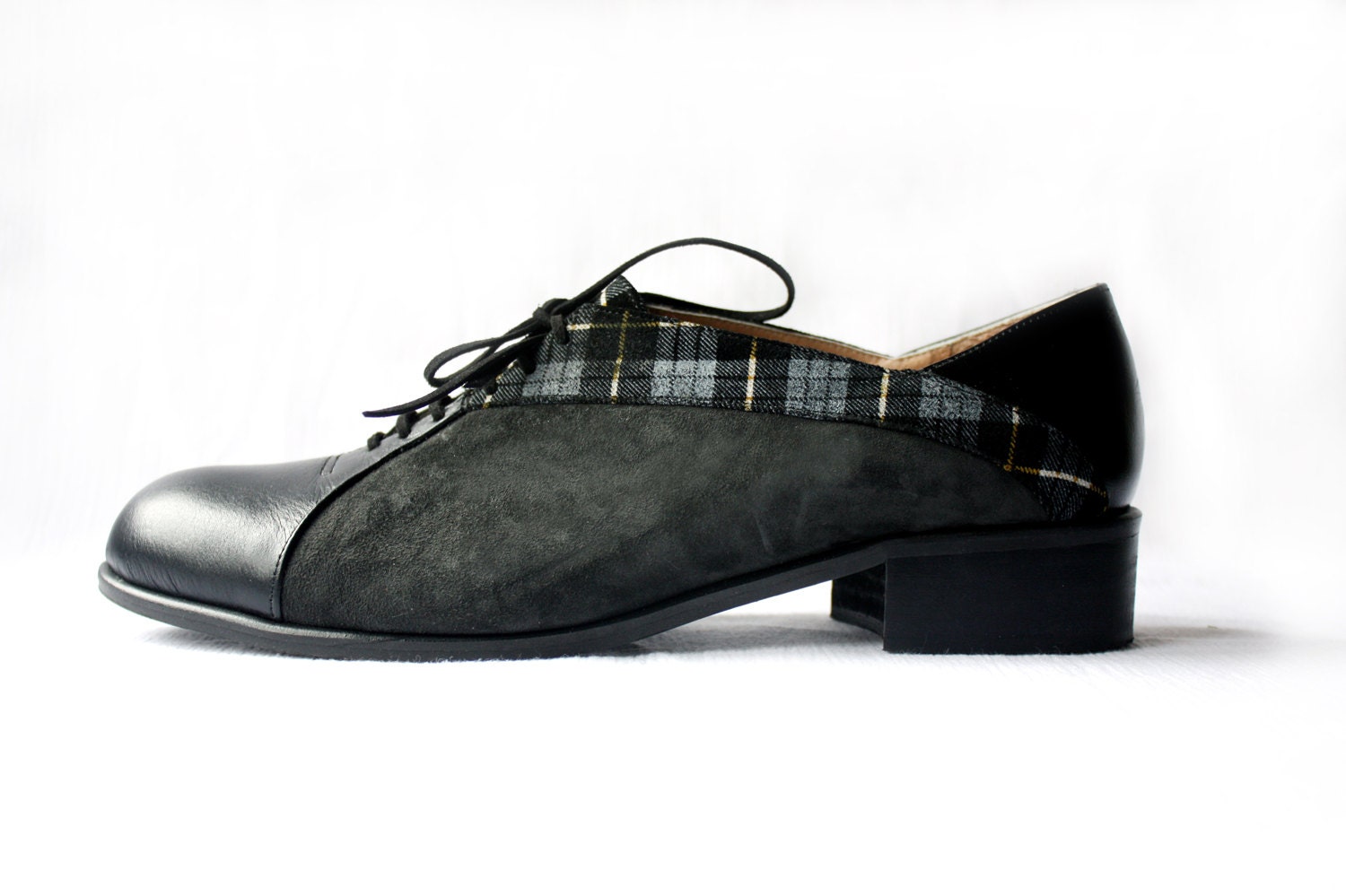 Oxford Shoes - Handmade black, deep grey and plaid leather women's oxford shoes - Made to order -  30% OFF