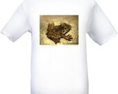 Frog T-SHIRT - Frog drawing on white ring spun cotton  t-shirt.