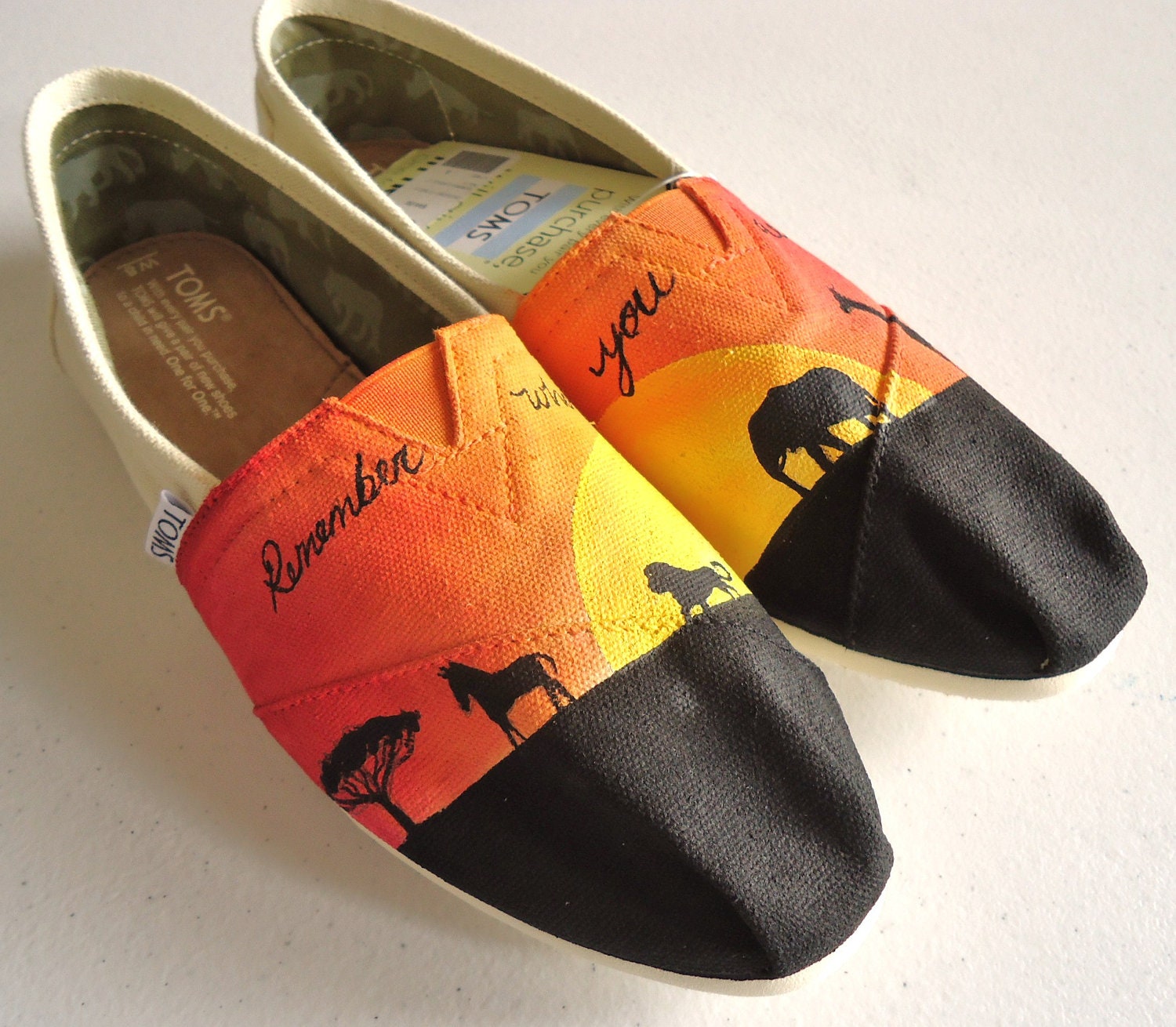 Safari Sunset TOMS