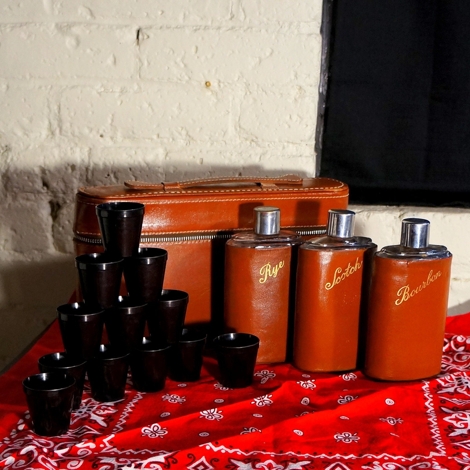1940s - 50s 14 Piece Mid Century Leather Travel Bar - 3 Flasks, 12 Bakelite Cups, Carry Case - Great Gift for Dad