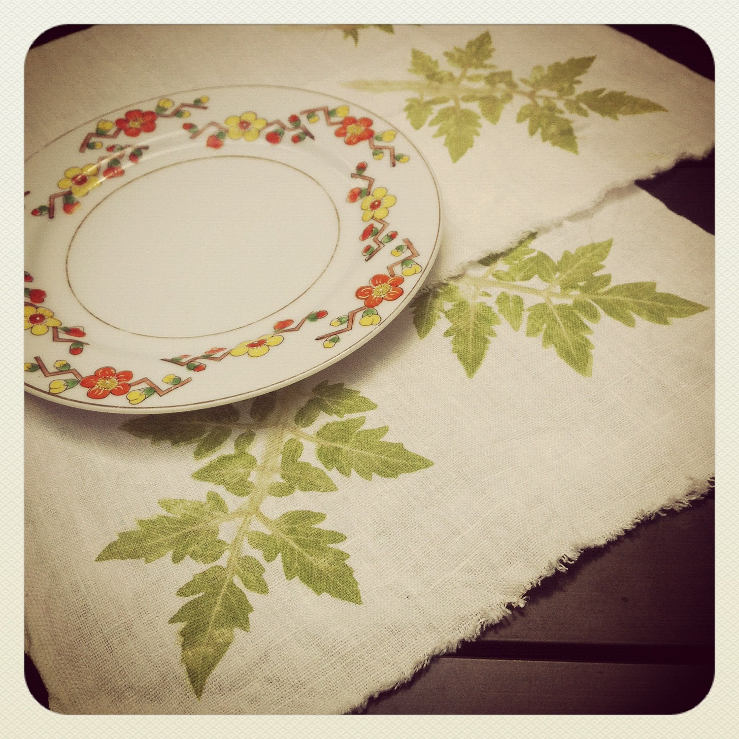 plant printed napkins // heirloom tomato leaves // pure linen from 80 year old european mill //  unfinished edges